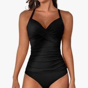 Black Women's Twist-Front One-Piece Swimsuit -‎